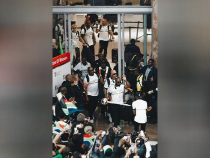 "Thank you South Africa....": SA skipper Bavuma thanks fans for warm reception following WTC title win | "Thank you South Africa....": SA skipper Bavuma thanks fans for warm reception following WTC title win