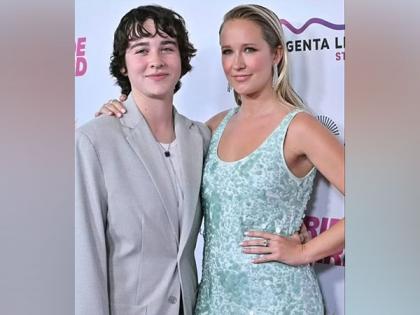 Anna Camp, girlfriend Jade Whipkey make red carpet debut | Anna Camp, girlfriend Jade Whipkey make red carpet debut Anna Camp, girlfriend Jade Whipkey make red carpet debut | Anna Camp, girlfriend Jade Whipkey make red carpet debut