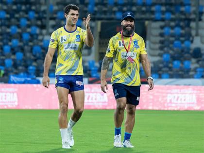 Hyderabad Heroes complete hat-trick of wins, Bengaluru Bravehearts pick up second victory in season 1 of RPL | Hyderabad Heroes complete hat-trick of wins, Bengaluru Bravehearts pick up second victory in season 1 of RPL Hyderabad Heroes complete hat-trick of wins, Bengaluru Bravehearts pick up second victory in season 1 of RPL | Hyderabad Heroes complete hat-trick of wins, Bengaluru Bravehearts pick up second victory in season 1 of RPL