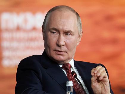 "Not seeking the surrender of Ukraine, insist on recognition of realities": Putin at International Economic Forum | "Not seeking the surrender of Ukraine, insist on recognition of realities": Putin at International Economic Forum "Not seeking the surrender of Ukraine, insist on recognition of realities": Putin at International Economic Forum | "Not seeking the surrender of Ukraine, insist on recognition of realities": Putin at International Economic Forum