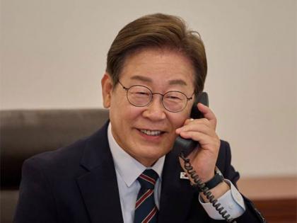 South Korea unveils USD 22 billion stimulus budget to revive Korean economy | South Korea unveils USD 22 billion stimulus budget to revive Korean economy South Korea unveils USD 22 billion stimulus budget to revive Korean economy | South Korea unveils USD 22 billion stimulus budget to revive Korean economy