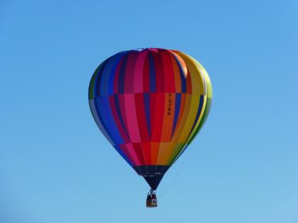Eight killed after hot-air balloon catches fire and crashes in Southern Brazil | Eight killed after hot-air balloon catches fire and crashes in Southern Brazil Eight killed after hot-air balloon catches fire and crashes in Southern Brazil | Eight killed after hot-air balloon catches fire and crashes in Southern Brazil