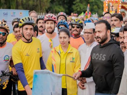 Fit India Sundays on Cycle Pandharpur Edition 2025 sees over 5000 cyclists | Fit India Sundays on Cycle Pandharpur Edition 2025 sees over 5000 cyclists Fit India Sundays on Cycle Pandharpur Edition 2025 sees over 5000 cyclists | Fit India Sundays on Cycle Pandharpur Edition 2025 sees over 5000 cyclists