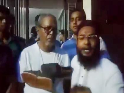 Mob attacks former Chief Election Commissioner in Bangladesh | Mob attacks former Chief Election Commissioner in Bangladesh Mob attacks former Chief Election Commissioner in Bangladesh | Mob attacks former Chief Election Commissioner in Bangladesh
