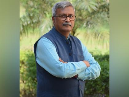 JKLU Professor First Indian to Win Hills Millennium Award for International Designers | JKLU Professor First Indian to Win Hills Millennium Award for International Designers JKLU Professor First Indian to Win Hills Millennium Award for International Designers | JKLU Professor First Indian to Win Hills Millennium Award for International Designers