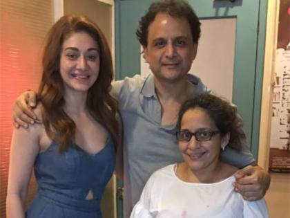 "Always wanted someone who looked like a doll..." Director duo Radhika Rao, Vinay Sapru recalls discovering Shefali Jariwala for 'Kaanta Laga' | "Always wanted someone who looked like a doll..." Director duo Radhika Rao, Vinay Sapru recalls discovering Shefali Jariwala for 'Kaanta Laga' "Always wanted someone who looked like a doll..." Director duo Radhika Rao, Vinay Sapru recalls discovering Shefali Jariwala for 'Kaanta Laga' | "Always wanted someone who looked like a doll..." Director duo Radhika Rao, Vinay Sapru recalls discovering Shefali Jariwala for 'Kaanta Laga'