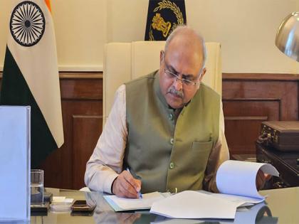 Ravi Agrawal re-appointed CBDT Chairman | Ravi Agrawal re-appointed CBDT Chairman Ravi Agrawal re-appointed CBDT Chairman | Ravi Agrawal re-appointed CBDT Chairman