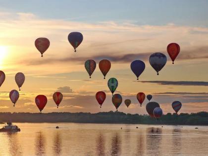 UAE balloon ascends in Russian skies | UAE balloon ascends in Russian skies UAE balloon ascends in Russian skies | UAE balloon ascends in Russian skies