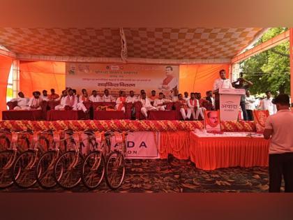 176 Bicycles, 105 Villages, One Vision for Education: Avaada Foundation Empowers Young Achievers in Uttar Pradesh | 176 Bicycles, 105 Villages, One Vision for Education: Avaada Foundation Empowers Young Achievers in Uttar Pradesh 176 Bicycles, 105 Villages, One Vision for Education: Avaada Foundation Empowers Young Achievers in Uttar Pradesh | 176 Bicycles, 105 Villages, One Vision for Education: Avaada Foundation Empowers Young Achievers in Uttar Pradesh