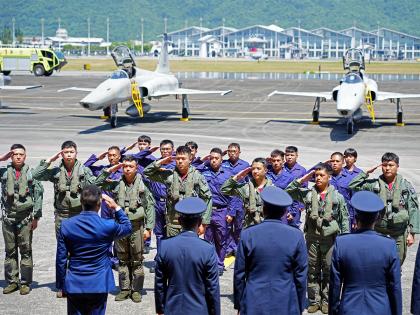 China hikes military activity around Taiwan | China hikes military activity around Taiwan China hikes military activity around Taiwan | China hikes military activity around Taiwan