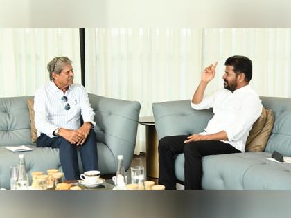 Kapil Dev meets CM Revanth Reddy, lauds Telangana's sports vision; offers support for Sports University | Kapil Dev meets CM Revanth Reddy, lauds Telangana's sports vision; offers support for Sports University