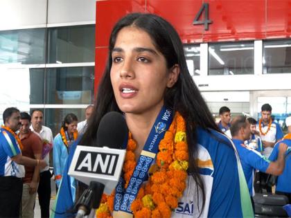 "Like people in India support cricket, they should also....": Nupur after winning gold at World Boxing Cup | "Like people in India support cricket, they should also....": Nupur after winning gold at World Boxing Cup "Like people in India support cricket, they should also....": Nupur after winning gold at World Boxing Cup | "Like people in India support cricket, they should also....": Nupur after winning gold at World Boxing Cup