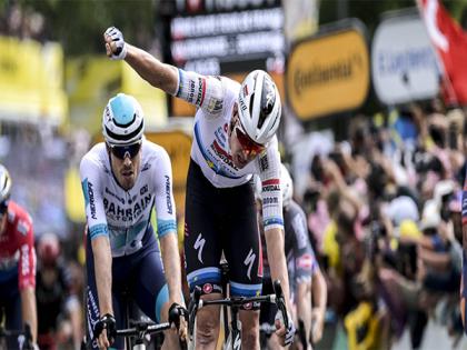 Tour de France: Tim Merlier dodges chaos to win stage 3 as Jasper Philipsen crashes out, Remco Evenepoel hits deck | Tour de France: Tim Merlier dodges chaos to win stage 3 as Jasper Philipsen crashes out, Remco Evenepoel hits deck
