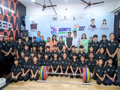 Sports Minister Mansukh Mandaviya kicks off ASMITA Weightlifting League, says 'Mirabai Chanu perfect role model' | Sports Minister Mansukh Mandaviya kicks off ASMITA Weightlifting League, says 'Mirabai Chanu perfect role model' Sports Minister Mansukh Mandaviya kicks off ASMITA Weightlifting League, says 'Mirabai Chanu perfect role model' | Sports Minister Mansukh Mandaviya kicks off ASMITA Weightlifting League, says 'Mirabai Chanu perfect role model'