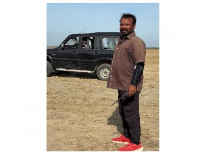 "Our heart is broken": Director Pa Ranjith condoles demise of stunt artist Mohan Raju during 'Vettuvam' shoot | "Our heart is broken": Director Pa Ranjith condoles demise of stunt artist Mohan Raju during 'Vettuvam' shoot "Our heart is broken": Director Pa Ranjith condoles demise of stunt artist Mohan Raju during 'Vettuvam' shoot | "Our heart is broken": Director Pa Ranjith condoles demise of stunt artist Mohan Raju during 'Vettuvam' shoot