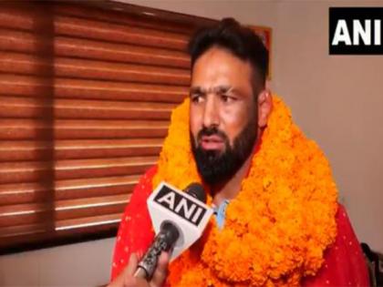J-K Police constable secures gold in World Police and Fire Games 2025, speaks on his sporting journey | J-K Police constable secures gold in World Police and Fire Games 2025, speaks on his sporting journey J-K Police constable secures gold in World Police and Fire Games 2025, speaks on his sporting journey | J-K Police constable secures gold in World Police and Fire Games 2025, speaks on his sporting journey