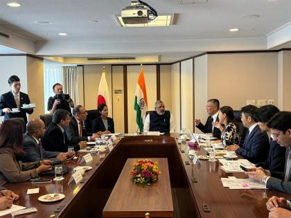 Union Minister Giriraj Singh begins visit to Japan, holds meetings with Japanese textile industry leaders | Union Minister Giriraj Singh begins visit to Japan, holds meetings with Japanese textile industry leaders