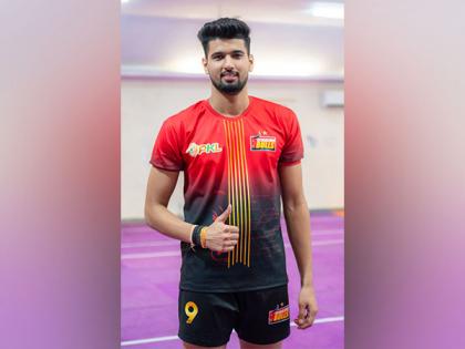 "Corner defender is pillar of the team": Yogesh Dahiya on his record-breaking Bulls move | "Corner defender is pillar of the team": Yogesh Dahiya on his record-breaking Bulls move "Corner defender is pillar of the team": Yogesh Dahiya on his record-breaking Bulls move | "Corner defender is pillar of the team": Yogesh Dahiya on his record-breaking Bulls move
