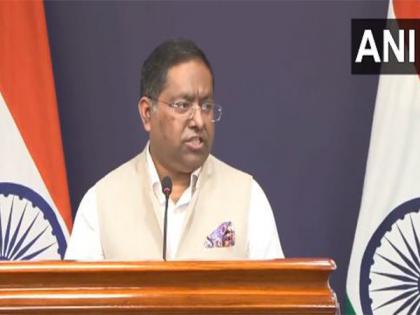 1563 Indian nationals have been deported from US so far: MEA | 1563 Indian nationals have been deported from US so far: MEA