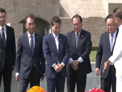 South Korean special envoys pay tribute to Mahatma Gandhi duirng their visit to Raj Ghat | South Korean special envoys pay tribute to Mahatma Gandhi duirng their visit to Raj Ghat South Korean special envoys pay tribute to Mahatma Gandhi duirng their visit to Raj Ghat | South Korean special envoys pay tribute to Mahatma Gandhi duirng their visit to Raj Ghat