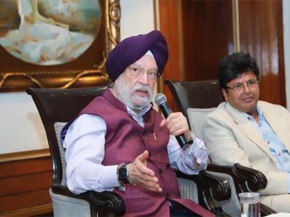 Petroleum dealers must become active partners in India's energy transition: Hardeep Puri | Petroleum dealers must become active partners in India's energy transition: Hardeep Puri Petroleum dealers must become active partners in India's energy transition: Hardeep Puri | Petroleum dealers must become active partners in India's energy transition: Hardeep Puri