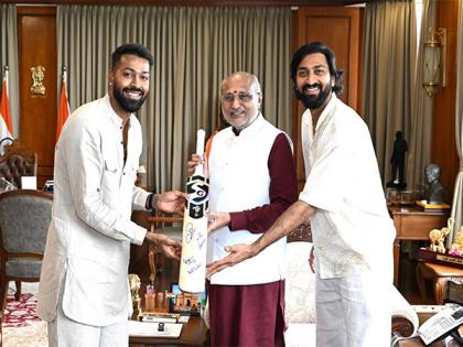 Indian all-rounders Hardik, Krunal meets Maharashtra Governor CP Radhakrishnan | Indian all-rounders Hardik, Krunal meets Maharashtra Governor CP Radhakrishnan
