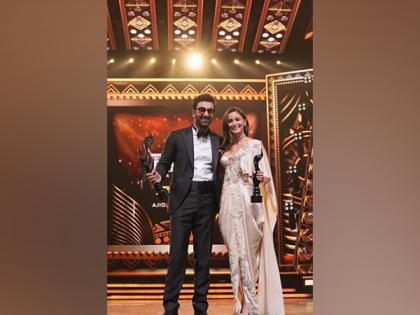 Alia Bhatt is Ranbir Kapoor's "twirl girl", shares adorable video with hubby | Alia Bhatt is Ranbir Kapoor's "twirl girl", shares adorable video with hubby Alia Bhatt is Ranbir Kapoor's "twirl girl", shares adorable video with hubby | Alia Bhatt is Ranbir Kapoor's "twirl girl", shares adorable video with hubby