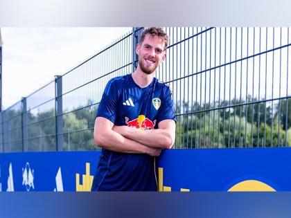 Leeds United rope in Anton Stach from Hoffenheim on four-year deal | Leeds United rope in Anton Stach from Hoffenheim on four-year deal Leeds United rope in Anton Stach from Hoffenheim on four-year deal | Leeds United rope in Anton Stach from Hoffenheim on four-year deal