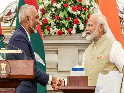"PM Modi's visit will further boost Indian tourist arrivals to Maldives": Former Maldives President Mohamed Nasheed | "PM Modi's visit will further boost Indian tourist arrivals to Maldives": Former Maldives President Mohamed Nasheed "PM Modi's visit will further boost Indian tourist arrivals to Maldives": Former Maldives President Mohamed Nasheed | "PM Modi's visit will further boost Indian tourist arrivals to Maldives": Former Maldives President Mohamed Nasheed