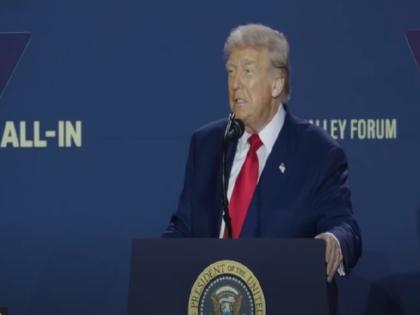 US Prez Trump asks tech giants to stop building factories, hiring from India, other countries | US Prez Trump asks tech giants to stop building factories, hiring from India, other countries US Prez Trump asks tech giants to stop building factories, hiring from India, other countries | US Prez Trump asks tech giants to stop building factories, hiring from India, other countries