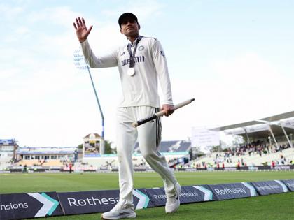 Gill has been thrown into deep end as captain: Manjrekar decodes India's shambolic outing in Manchester | Gill has been thrown into deep end as captain: Manjrekar decodes India's shambolic outing in Manchester