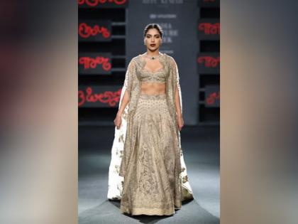India Couture Week 2025: Bhumi Pednekar turns muse for Ritu Kumar | India Couture Week 2025: Bhumi Pednekar turns muse for Ritu Kumar India Couture Week 2025: Bhumi Pednekar turns muse for Ritu Kumar | India Couture Week 2025: Bhumi Pednekar turns muse for Ritu Kumar