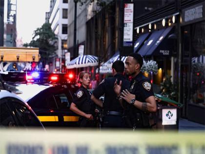 US gunman opens fire in Manhattan skyscraper, kills 4 before suicide | US gunman opens fire in Manhattan skyscraper, kills 4 before suicide US gunman opens fire in Manhattan skyscraper, kills 4 before suicide | US gunman opens fire in Manhattan skyscraper, kills 4 before suicide