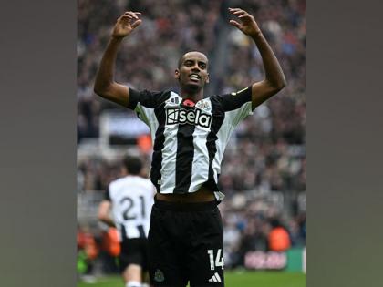 "Not in my full control": Newcastle boss Eddie Howe on Isak's future | "Not in my full control": Newcastle boss Eddie Howe on Isak's future "Not in my full control": Newcastle boss Eddie Howe on Isak's future | "Not in my full control": Newcastle boss Eddie Howe on Isak's future