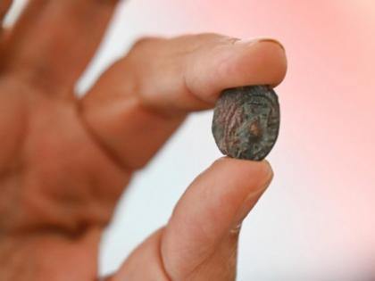 Rare 'redemption of Zion' coin unearthed near temple mount | Rare 'redemption of Zion' coin unearthed near temple mount