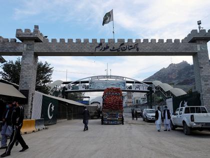 Pakistan shuts Ghulam Khan crossing with Afghanistan, sparking trade concerns | Pakistan shuts Ghulam Khan crossing with Afghanistan, sparking trade concerns