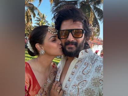 "One incredible woman": Riteish Deshmukh pens heartfelt birthday wish for his "baiko" Genelia | "One incredible woman": Riteish Deshmukh pens heartfelt birthday wish for his "baiko" Genelia "One incredible woman": Riteish Deshmukh pens heartfelt birthday wish for his "baiko" Genelia | "One incredible woman": Riteish Deshmukh pens heartfelt birthday wish for his "baiko" Genelia