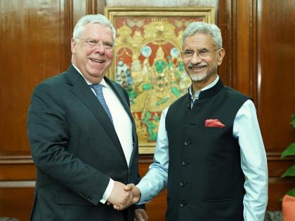 EAM Jaishankar meets German MP, discusses growing bilateral ties | EAM Jaishankar meets German MP, discusses growing bilateral ties EAM Jaishankar meets German MP, discusses growing bilateral ties | EAM Jaishankar meets German MP, discusses growing bilateral ties