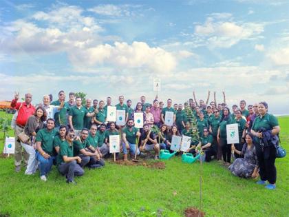 Rustomjee Group Deepens Its Sustainability Commitment with Landmark Plantation Drive at Kasara | Rustomjee Group Deepens Its Sustainability Commitment with Landmark Plantation Drive at Kasara Rustomjee Group Deepens Its Sustainability Commitment with Landmark Plantation Drive at Kasara | Rustomjee Group Deepens Its Sustainability Commitment with Landmark Plantation Drive at Kasara