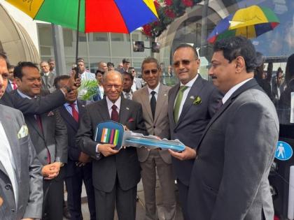 India hands over first batch of 10 electric buses to Mauritius under grant assistance | India hands over first batch of 10 electric buses to Mauritius under grant assistance India hands over first batch of 10 electric buses to Mauritius under grant assistance | India hands over first batch of 10 electric buses to Mauritius under grant assistance