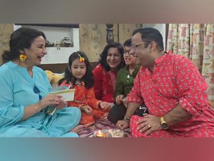 Divya Dutta celebrates Raksha Bandhan with her loving brother, watch video here | Divya Dutta celebrates Raksha Bandhan with her loving brother, watch video here Divya Dutta celebrates Raksha Bandhan with her loving brother, watch video here | Divya Dutta celebrates Raksha Bandhan with her loving brother, watch video here