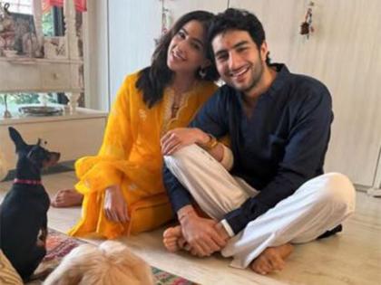 "Stronger together": Ibrahim Ali Khan promises to "protect, stand by, support" sister Sara on Raksha Bandhan | "Stronger together": Ibrahim Ali Khan promises to "protect, stand by, support" sister Sara on Raksha Bandhan "Stronger together": Ibrahim Ali Khan promises to "protect, stand by, support" sister Sara on Raksha Bandhan | "Stronger together": Ibrahim Ali Khan promises to "protect, stand by, support" sister Sara on Raksha Bandhan