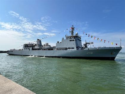 Indian Naval Ship Sandhayak visits Singapore on its National Day | Indian Naval Ship Sandhayak visits Singapore on its National Day Indian Naval Ship Sandhayak visits Singapore on its National Day | Indian Naval Ship Sandhayak visits Singapore on its National Day