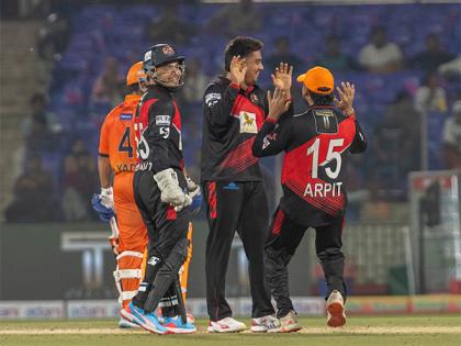DPL: East Delhi Riders beat West Delhi Lions in nail-biting thriller by 2 runs | DPL: East Delhi Riders beat West Delhi Lions in nail-biting thriller by 2 runs