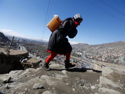 Kabul residents struggle daily amid severe water shortages and queues | Kabul residents struggle daily amid severe water shortages and queues