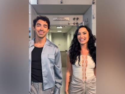 Joe Jonas reunites with ex-Demi Lovato during Jonas Brothers' hometown concert | Joe Jonas reunites with ex-Demi Lovato during Jonas Brothers' hometown concert
