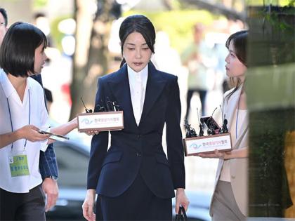 South Korea: Former First Lady Kim Keon Hee arrested in corruption probe | South Korea: Former First Lady Kim Keon Hee arrested in corruption probe South Korea: Former First Lady Kim Keon Hee arrested in corruption probe | South Korea: Former First Lady Kim Keon Hee arrested in corruption probe