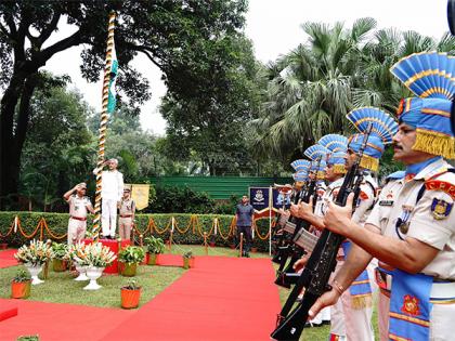 EAM Jaishankar hoists national flag at his residence on 79th Independence Day | EAM Jaishankar hoists national flag at his residence on 79th Independence Day
