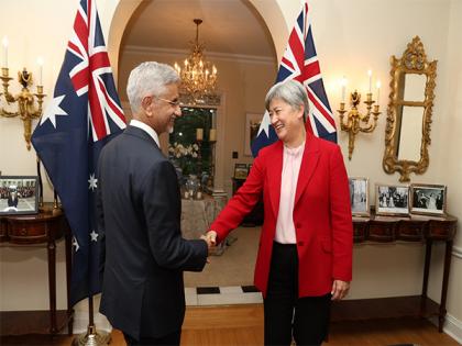 Foreign Ministers from Australia, Sri Lanka, Maldives extend greetings on India's 79th Independence Day | Foreign Ministers from Australia, Sri Lanka, Maldives extend greetings on India's 79th Independence Day