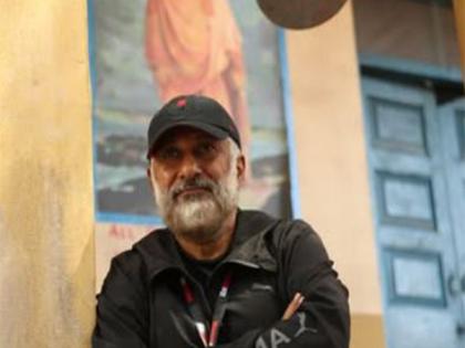 Vivek Agnihotri seeks blessings at Kalighat temple ahead of 'The Bengal Files' trailer launch | Vivek Agnihotri seeks blessings at Kalighat temple ahead of 'The Bengal Files' trailer launch Vivek Agnihotri seeks blessings at Kalighat temple ahead of 'The Bengal Files' trailer launch | Vivek Agnihotri seeks blessings at Kalighat temple ahead of 'The Bengal Files' trailer launch